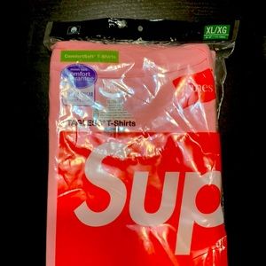 Supreme tagless t- shirts 2 pk